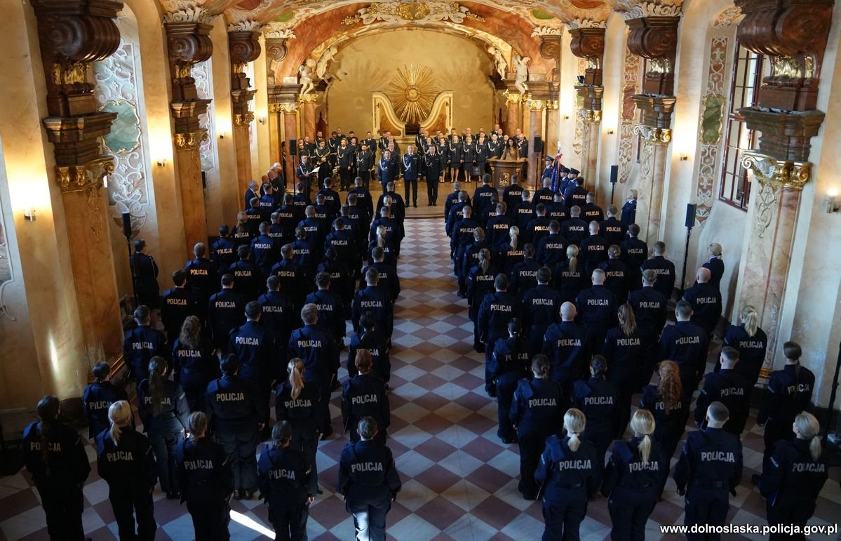 Jak zostać policjantem w 2026 roku?