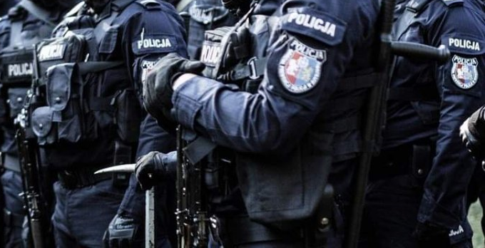 mundurówka w policji